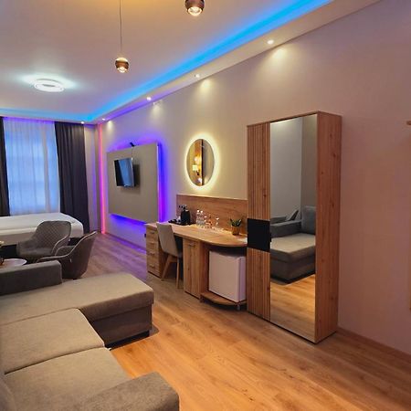 Elegance Studios Wien Exteriör bild